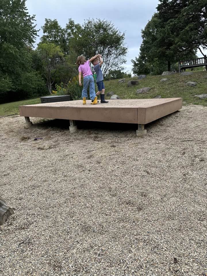 dancing1