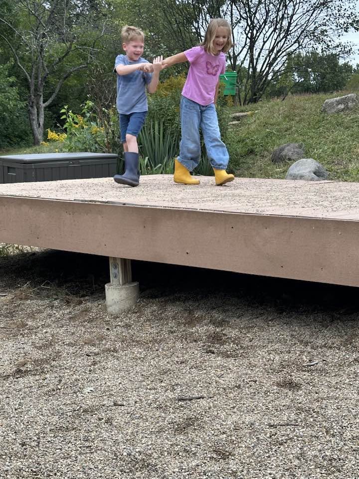 dancing2